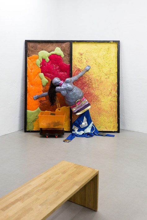 23HELKaviarFactory_05